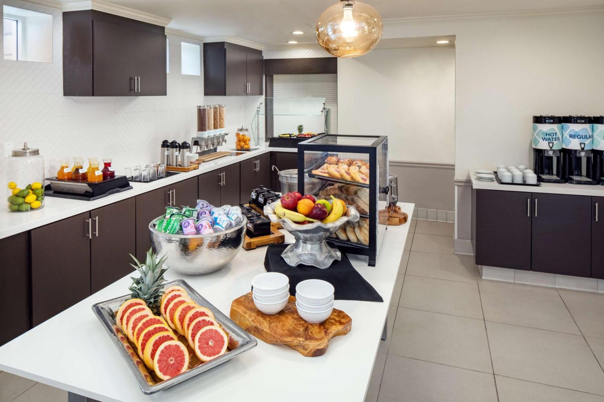 Hilton Garden Inn Arcadia/Pasadena Area Экстерьер фото